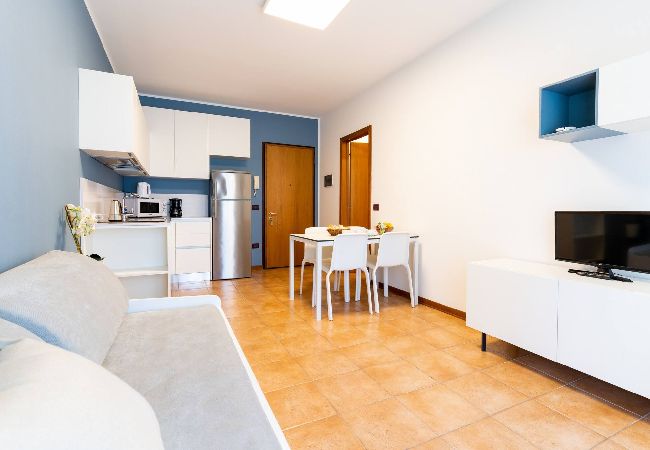 Appartamento a Bibione - Apt. al piano terra + giardino e 1 camera da letto Appartamento a Bibione - Apt. al piano terra + giardino e 1 camera da letto