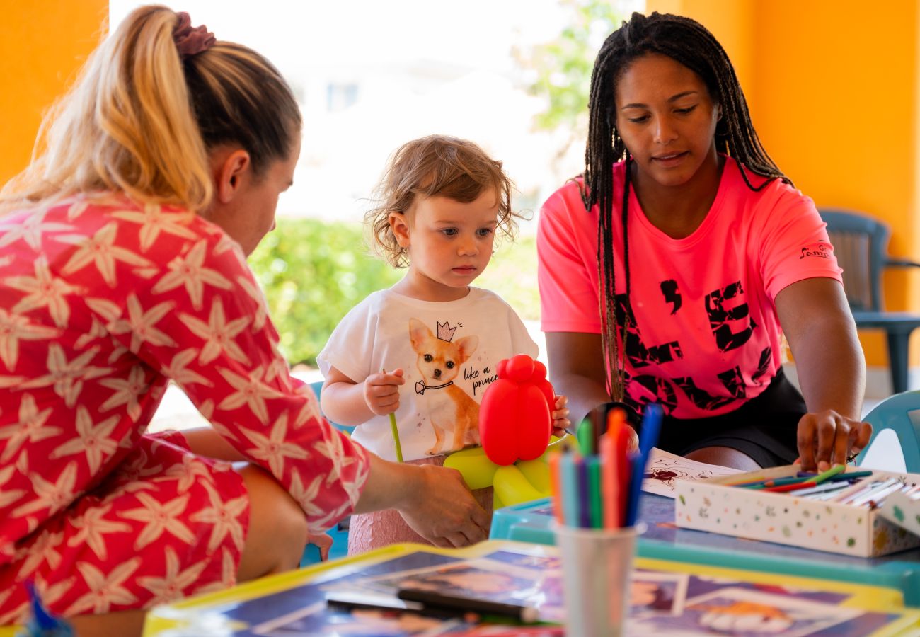 Appartamento a Bibione - Apt. al piano terra + giardino e 1 camera da letto Appartamento a Bibione - Apt. al piano terra + giardino e 1 camera da letto