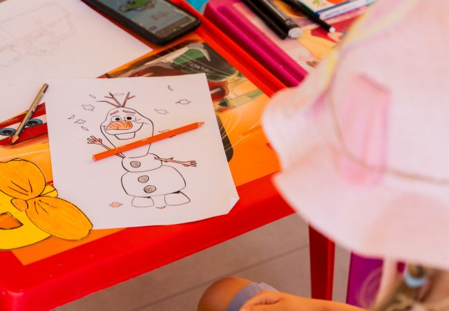 Appartamento a Bibione - Villetta su 2 piani + giardino e 1 camera da letto Appartamento a Bibione - Villetta su 2 piani + giardino e 1 camera da letto