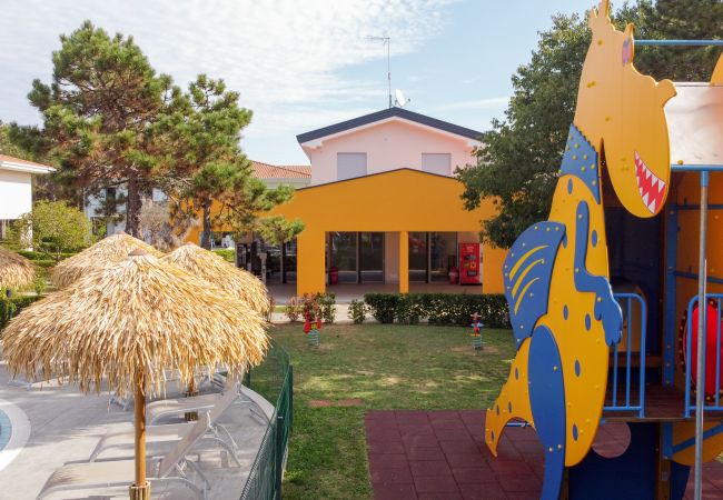 Appartamento a Bibione - Apt. su 1 piano+ampio terrazzo e 2 camere da letto Appartamento a Bibione - Apt. su 1 piano+ampio terrazzo e 2 camere da letto