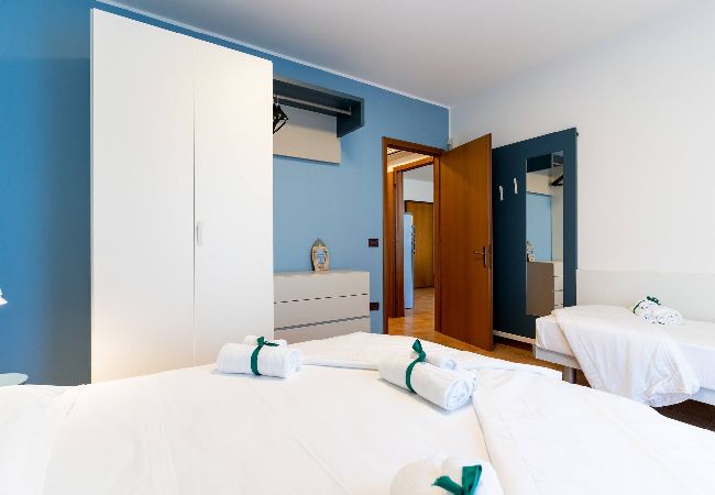 Ferienwohnung in Bibione - Wohnung auf 1 Etg mit Balkon und 2 Schlafzimmer Ferienwohnung in Bibione - Wohnung auf 1 Etg mit Balkon und 2 Schlafzimmer